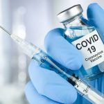 Covid-19: OMS alerta sobre aumento de casos e queda preocupante na vacinação Covid-19: OMS alerta sobre aumento de casos e queda preocupante na vacinação