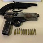 Polícia Militar Apreende Duas Armas no Bairro Taquari Polícia Militar Apreende Duas Armas no Bairro Taquari