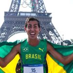 Prata em Paris, Caio Bonfim treina nas ruas e em estádio do Distrito Federal