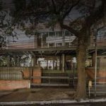 Estudantes protestam na frente de colégio tradicional em SP após morte de aluno Estudantes protestam na frente de colégio tradicional em SP após morte de aluno