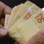 Caixa Libera benefício de R$800 para todos os clientes com CPF final de 0 a 9, Veja