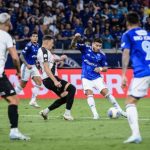 Vasco sai na frente, mas Cruzeiro arranca empate no Mineirão
