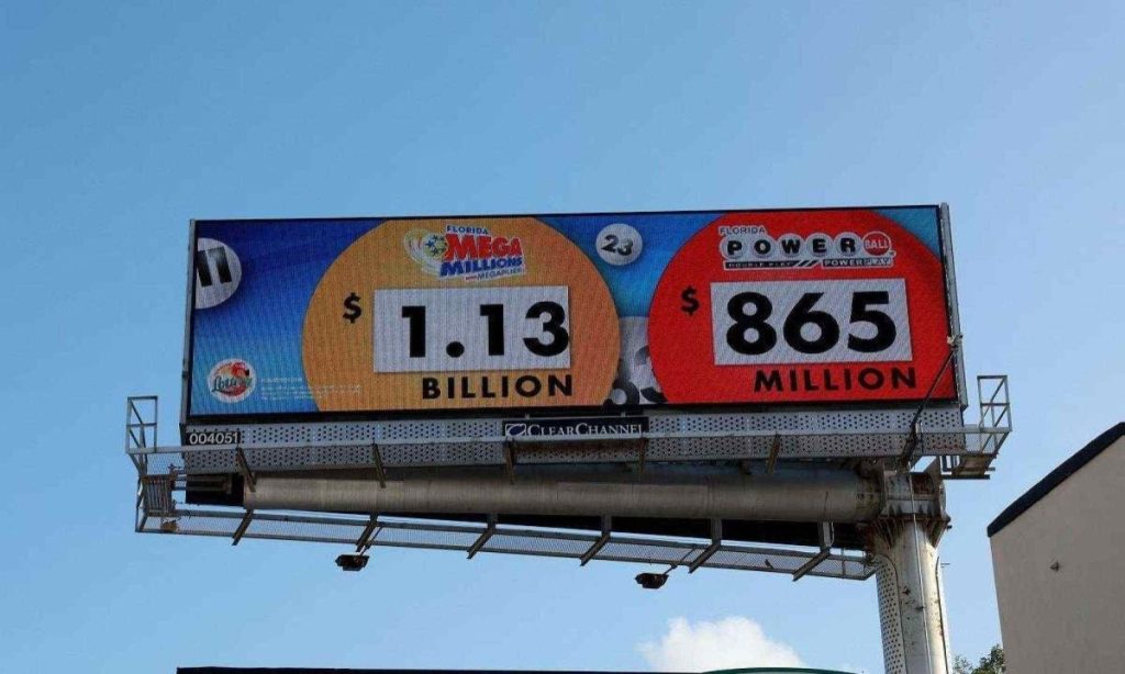 Sortudo que ganhou R$ 6 bilhões na loteria ainda não buscou prêmio Sortudo que ganhou R$ 6 bilhões na loteria ainda não buscou prêmio