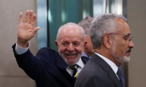 Lula sugere convocar conferência para revisar Carta da ONU