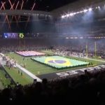 Lebron James detona gramado da Neo Química Arena durante NFL Lebron James detona gramado da Neo Química Arena durante NFL