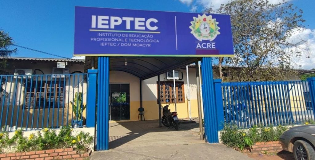 Ieptec divulga lista de aprovados em processo seletivo para professores bolsistas