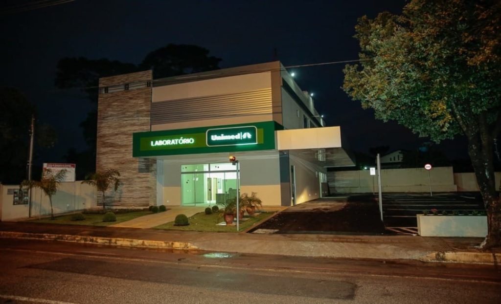 Mãe acusa Unimed Rio Branco de negligência com filha autista durante tratamento