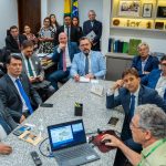 Em Brasília, Gonzaga, governo e Polanco debatem com Alan Rick, bancada e governo Federal projeto de recuperação do igarapé São Francisco