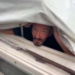 'Marinheiro' com uma perna só desafia prefeita e sobrevive à passagem do furacão Milton em barco 'Marinheiro' com uma perna só desafia prefeita e sobrevive à passagem do furacão Milton em barco
