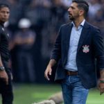 Emiliano Díaz exalta elenco do Corinthians após vitória no Dérbi