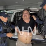 Pastor supostamente alcoolizado e drogado é preso após espancar e esfaquear esposa na frente de criança em Rio Branco Pastor supostamente alcoolizado e drogado é preso após espancar e esfaquear esposa na frente de criança em Rio Branco