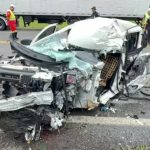Mulher morre em acidente durante trajeto para ver neto pela 1ª vez após nascimento Mulher morre em acidente durante trajeto para ver neto pela 1ª vez após nascimento