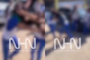 Adolescentes de escola pública trocam socos e puxões de cabelo durante briga por ‘príncipe encantado’