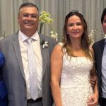 Casamento de Flávio Dino reúne autoridades, tem Barroso cantando e celebração pelo título do Botafogo Casamento de Flávio Dino reúne autoridades, tem Barroso cantando e celebração pelo título do Botafogo