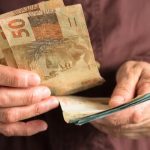 Bolsa Família de Março pode ser antecipado nestas 525 cidades; veja lista
