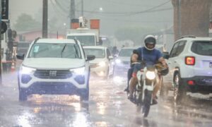 Acre em Alerta: Chuvas intensas e ventos fortes previstos pelo Inmet