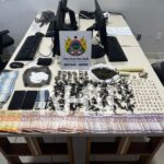 Criminosos são presos com drogas e dinheiro em Rio Branco Criminosos são presos com drogas e dinheiro em Rio Branco