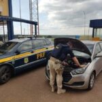 Veículo com placa clonada e registro de furto é apreendido em Rio Branco Veículo com placa clonada e registro de furto é apreendido em Rio Branco