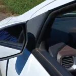 Taxista escapa ileso após queda de carro em ribanceira na BR-364