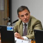 Bittar acusa Marina Silva de lobby em prol de ONGs e afirma que Brasil perdeu controle da Amazônia Bittar acusa Marina Silva de lobby em prol de ONGs e afirma que Brasil perdeu controle da Amazônia