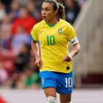 Marta é apontada como a melhor jogadora de futebol de todos os tempos; veja top-10