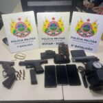 PM prende trio após assalto a motorista de aplicativo em Rio Branco e recupera arma roubada PM prende trio após assalto a motorista de aplicativo em Rio Branco e recupera arma roubada