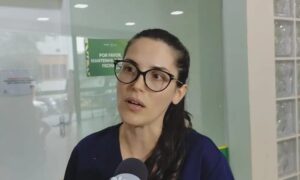Bebê prematuro surpreende ao apresentar sinais de vida durante velório; neonatologista explica raro fenômeno