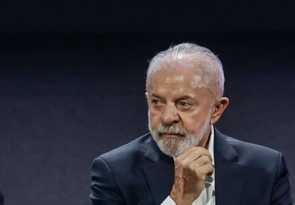 Lula diz que Bolsonaro ‘tem que pagar pelo que fez’, mas afirma não ter decisão sobre PL da Dosimetria