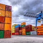 Mercado brasileiro mostra contrastes em 2025: bancos lideram ganhos, Petrobras registra maior perda em valor absoluto