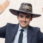 A Fazenda 17: Dudu Camargo é o grande campeão do reality rural A Fazenda 17: Dudu Camargo é o grande campeão do reality rural