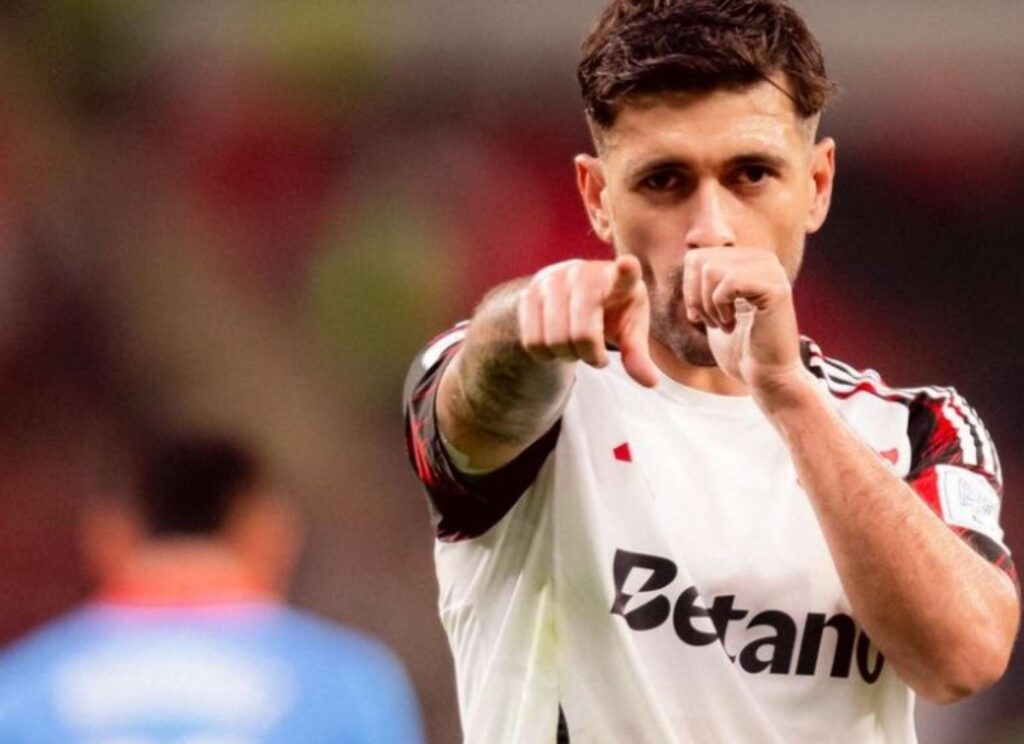 Arrascaeta brilha, Flamengo elimina o Cruz Azul e vai à semi da Copa Intercontinental