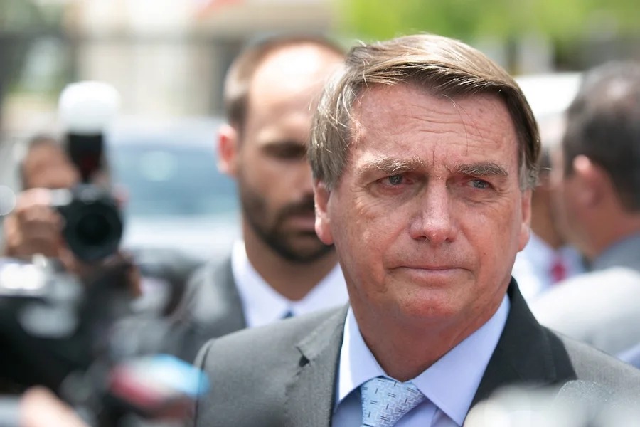 Bolsonaro pede a Moraes visita de dois aliados na Papudinha