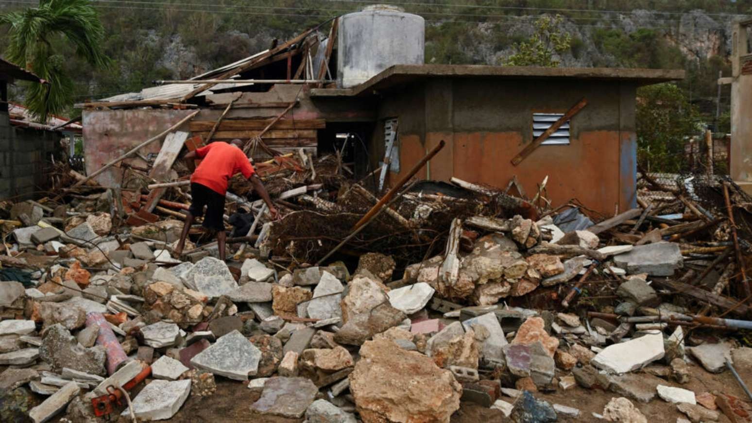 Cuba acusa EUA de 'manipulação política' em envio de ajuda humanitária após furacão Melissa Cuba acusa EUA de 'manipulação política' em envio de ajuda humanitária após furacão Melissa