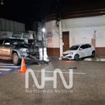 Acidente entre caminhonete e carro é registrado no Centro de Rio Branco Acidente entre caminhonete e carro é registrado no Centro de Rio Branco