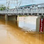 Rio Acre transborda em Rio Branco; Prefeitura emite alerta e mobiliza toda estrutura municipal