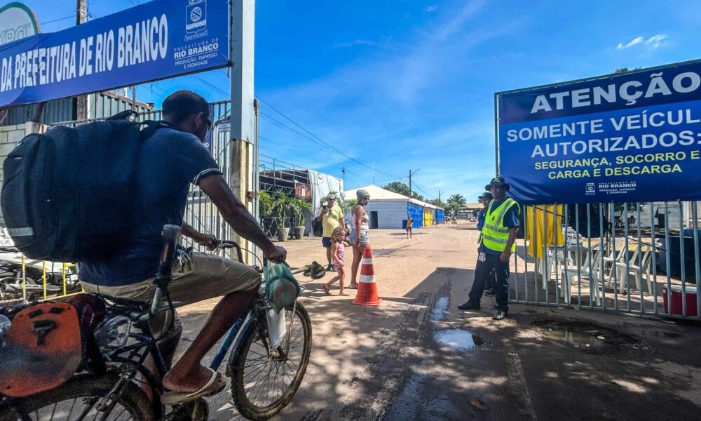 Nove famílias permanecem abrigadas no Parque de Exposições de Rio Branco por enchente