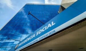 INSS realiza mutirão em Cruzeiro do Sul e antecipa 140 atendimentos antes de manutenção de sistemas