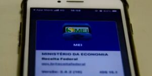 MEIs de todo Brasil precisam entregar documentação para evitar multa