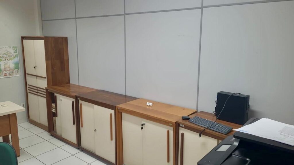 Secretaria de Meio Ambiente é invadida e prédio passa por perícia em Rio Branco