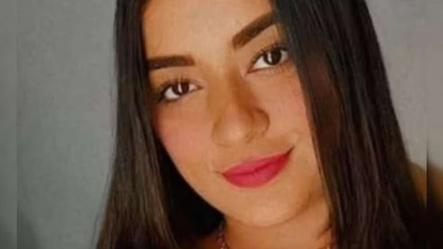 Laudo descarta que jovem morreu eletrocutada em piscina e amiga é presa suspeita de homicídio Laudo descarta que jovem morreu eletrocutada em piscina e amiga é presa suspeita de homicídio