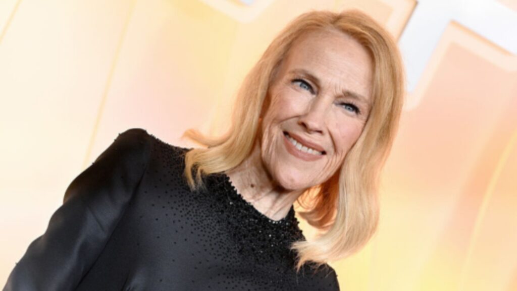Catherine O’Hara, estrela de ‘Esqueceram de Mim’ e de ‘Os Fantasma Se Divertem’, morre aos 71 anos