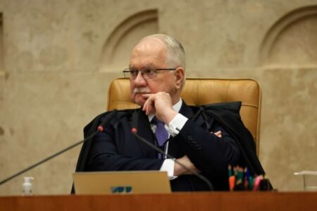 Fachin adia almoço com ministros do STF para depois do carnaval