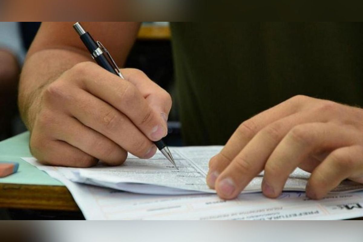 Idoso de 63 anos busca na Justiça direito a assumir cargo após ser excluído de concurso público Idoso de 63 anos busca na Justiça direito a assumir cargo após ser excluído de concurso público