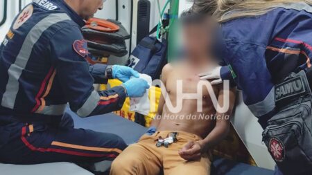 Jovem com TEA é esfaqueado ao reagir a assalto após sair de igreja em Rio Branco