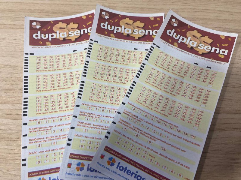 Resultado da Dupla Sena 2928 é divulgado; prêmio de R$ 2,5 milhões Resultado da Dupla Sena 2928 é divulgado; prêmio de R$ 2,5 milhões