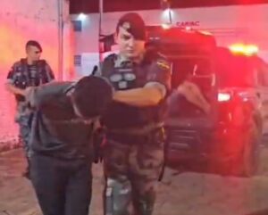 Criminosos sequestram motorista de aplicativo, trocam tiros com a PM e acabam presos no Segundo Distrito de Rio Branco