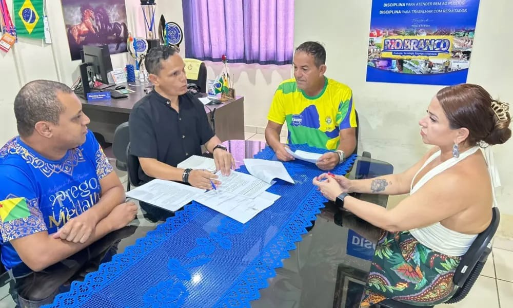 Desfile de blocos do Carnaval de Rio Branco é mantido; Unidos do Fuxico abre a disputa