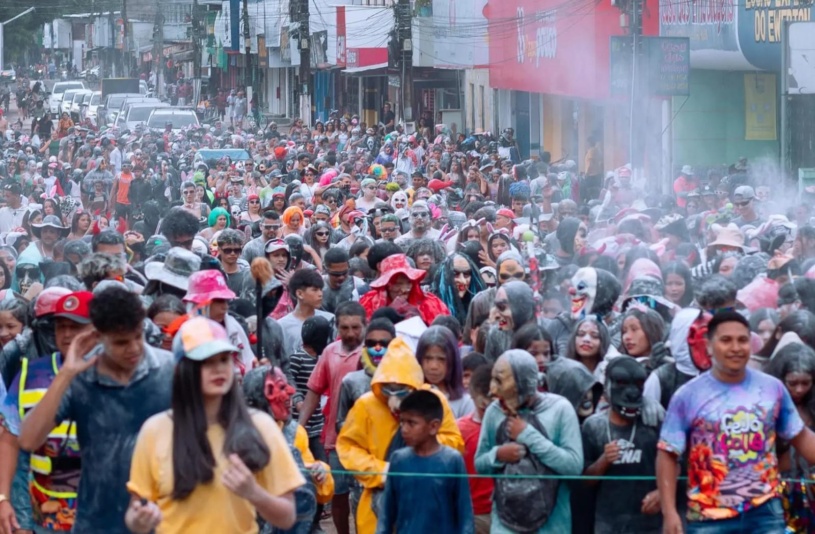 Feijó Folia 2026 encerra com grande público e festa tranquila; evento atrai visitantes de municípios vizinhos Feijó Folia 2026 encerra com grande público e festa tranquila; evento atrai visitantes de municípios vizinhos