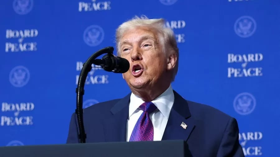 Homem armado tenta invadir Mar-a-Lago e é neutralizado pelo Serviço Secreto; Trump estava em Washington