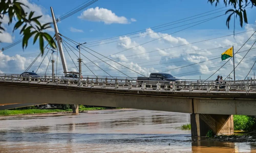 Rio Acre em Rio Branco entra em vazante; nível fica bem abaixo de cotas de risco